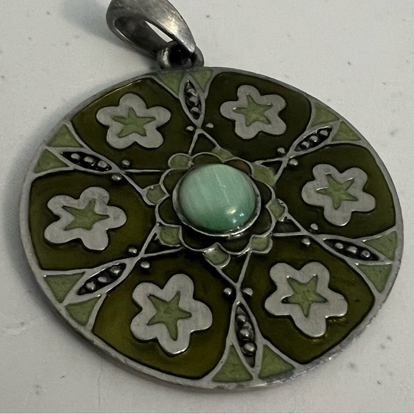 Vintage Pendants - Picture 2 of 6